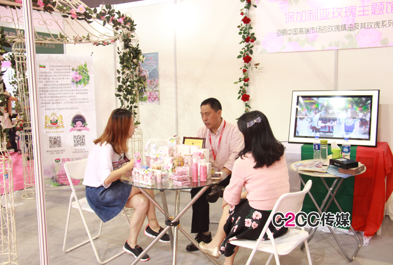 美博會上參展商的預(yù)期離現(xiàn)場觀眾的想法有多遠(yuǎn)(圖2)