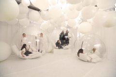 上海愚園路上TubeShowroom辦了開(kāi)幕展