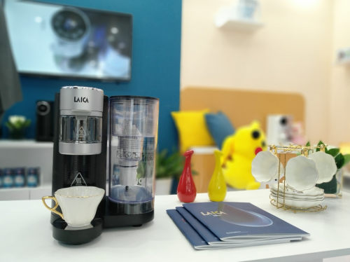 深圳禮品展眾星云集 凈飲機又成鎮(zhèn)場神器(圖3) 深圳禮品展眾星云集 凈飲機又成鎮(zhèn)場神器